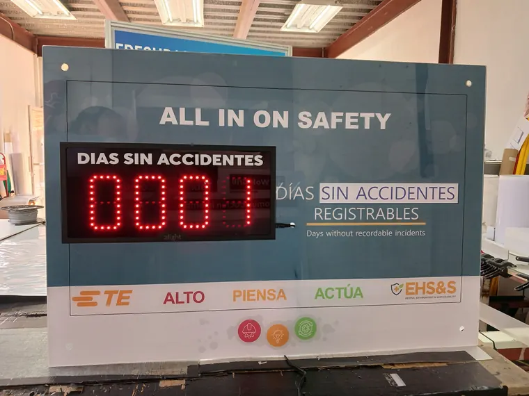Tablero contador de días sin accidentes