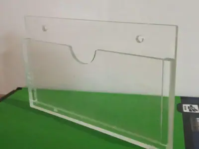 Acrylic leaflet holders in series
