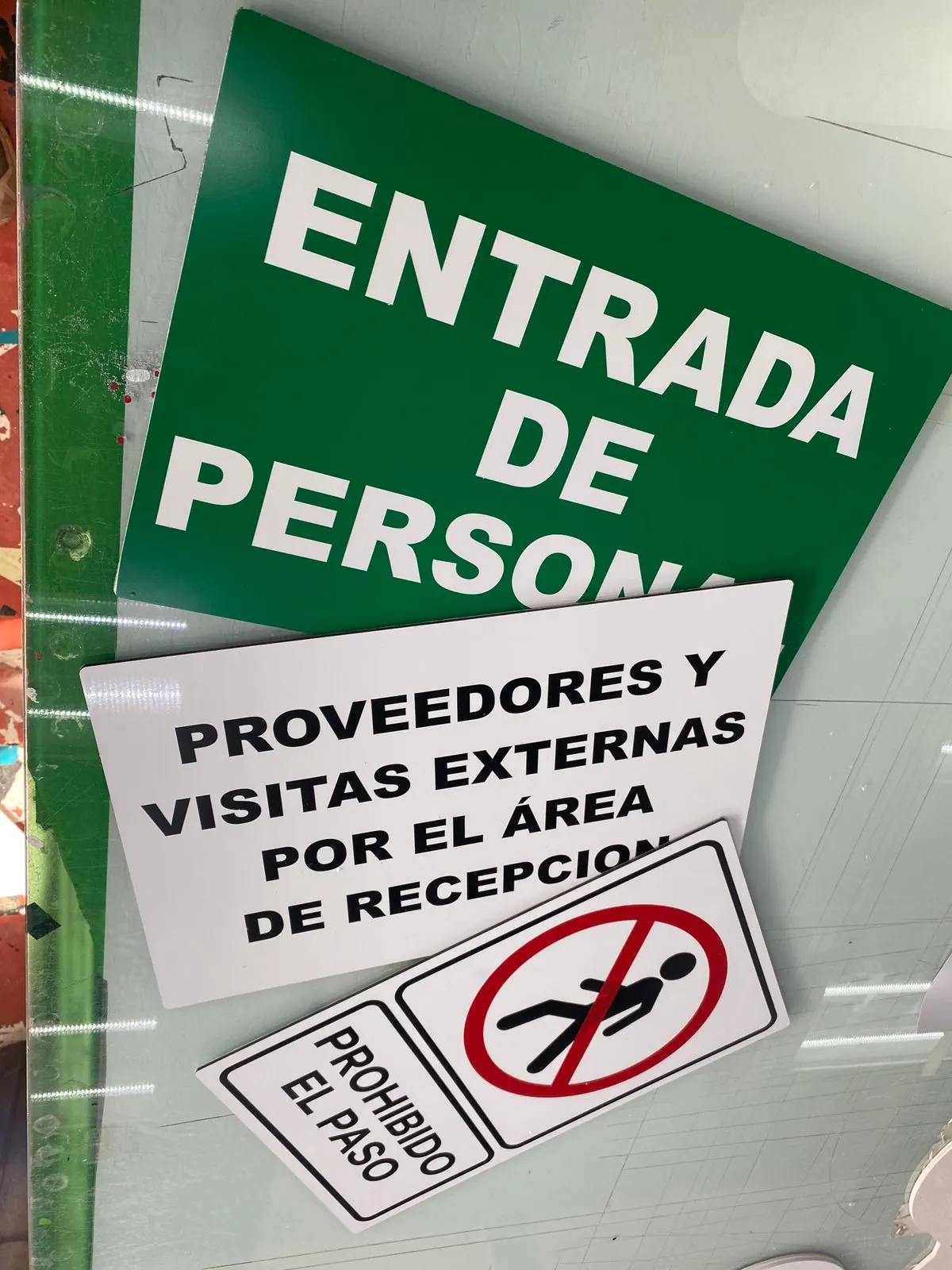 Access signs for staff and vendors