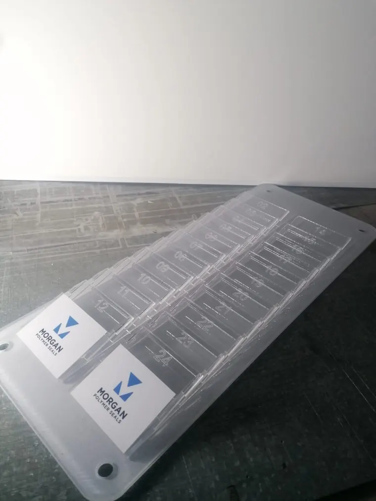 Porta tarjetas de acrílico transparente